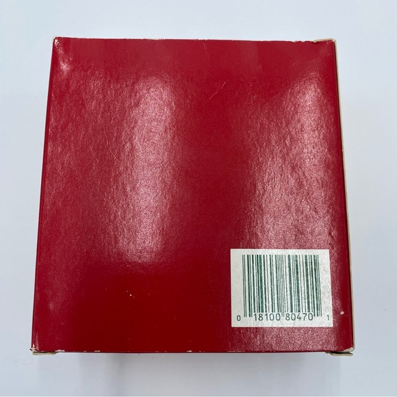 Vintage 1990 Carlton Cards Heirloom Holly Hobbie Christmas At Heart Ornament - Picture 6 of 7